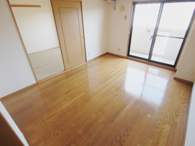 クレストコート海田栄町の内装