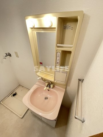 ライフステージ緑橋の独立洗面台