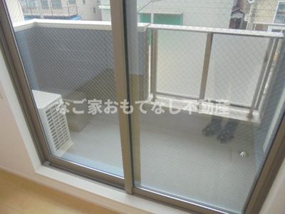 【バルコニー】 | サニーフラット | 同型タイプ