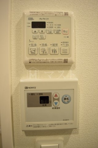 プレサンス谷町リーベの設備|浴室暖房乾燥機