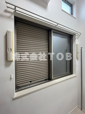 【その他】 | メゾン上北 | 防犯シャッター※別号室参考写真※