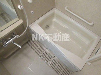 【浴室】 | 希来里（若江岩田賃貸） | 日々の暮らしに欠かせないお風呂です