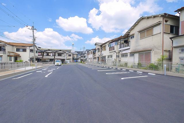 アリエッタの駐車場|駐車場があるので、車を買う予定の方も安心です