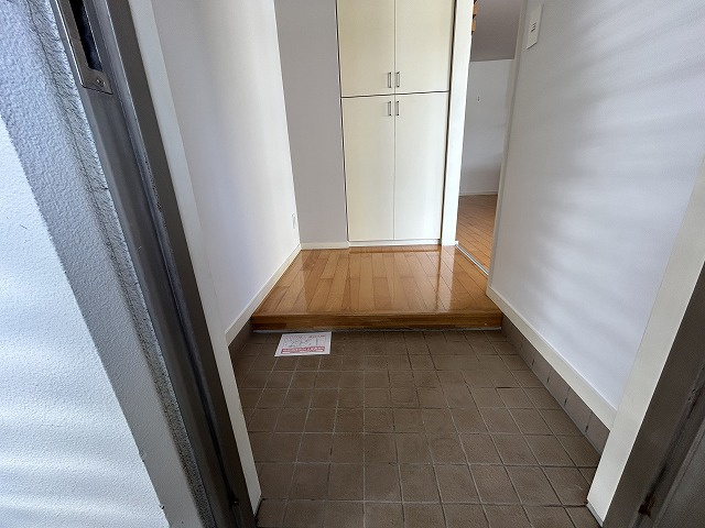 ア・ラコント 北棟の玄関|シンプルで使いやすい玄関です