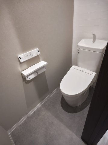 INOVE寝屋川のトイレ|ゆったりとした空間のトイレです