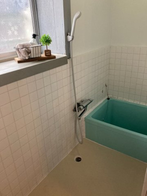 【浴室】 | 則貞4丁目貸家 | ゆったり過ごせるお風呂です