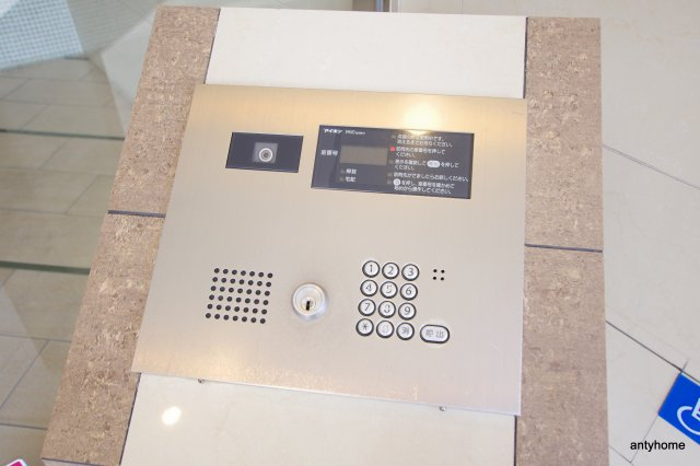 セレニテ新大阪弐番館　仲介手数料無料のセキュリティ