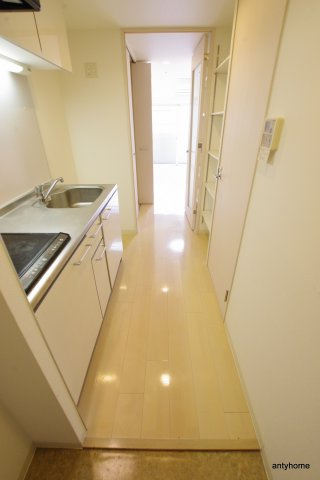 セレニテ新大阪弐番館　仲介手数料無料の内装