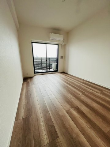 S-RESIDENCE黒川本通一丁目の居間・リビング