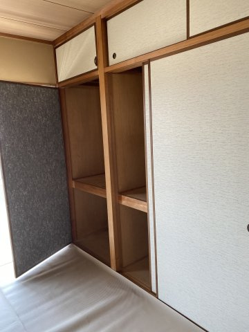 ハイツ藤江の収納|ちょっとした収納スペースも充実しています