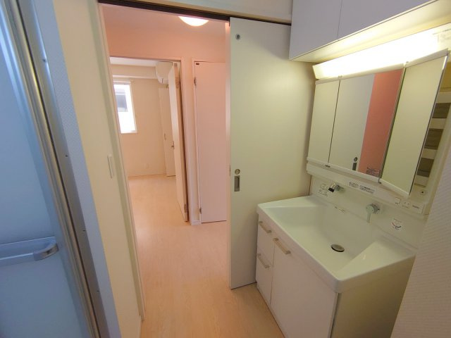 【洗面所】 | リバージュ