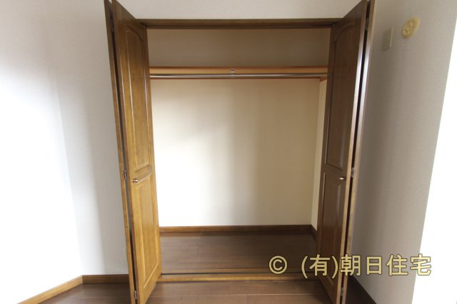 パビヨン広の収納