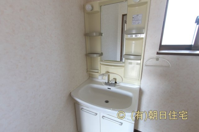 パビヨン広の独立洗面台