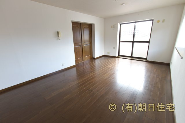 パビヨン広の居間・リビング