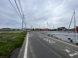 【前面道路含む現地写真】
