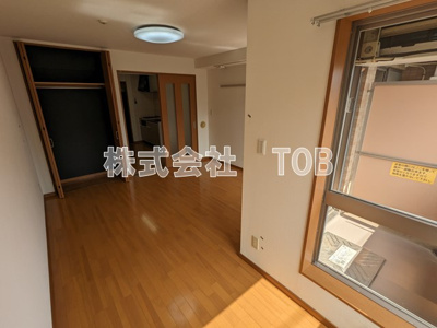 【洋室】 | サンパラッツオ六番館 | ※クリーニング中の撮影※