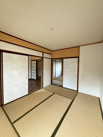 マルタカマンションの和室
