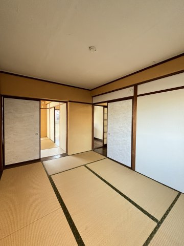 マルタカマンションの和室