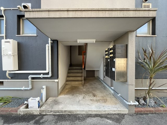 マルタカマンションのエントランス
