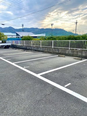 【駐車場】 | ハイツナルト