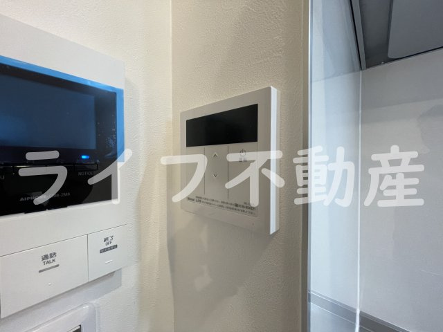 えんじゅハイツの設備|給湯器です。
浴室はもちろん、キッチン横にあると大変便利です。