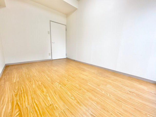 【寝室】 | レスカール鵜の森 | ※同物件別室参考写真