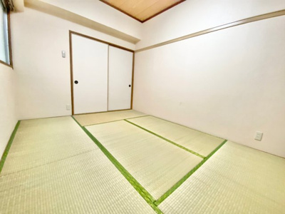 【寝室】 | レスカール鵜の森 | ※同物件別室参考写真
