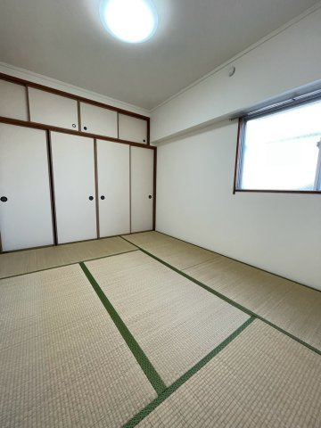【寝室】 | レスカール鵜の森 | ※同物件別室参考写真
