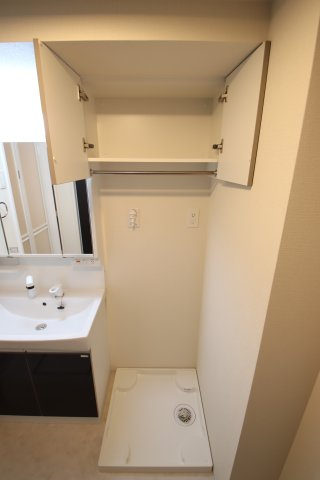 【設備】 | カーサKRM | 室内洗濯機置場