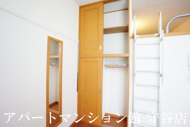 レオパレスカネエーズ柳橋の収納