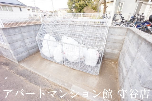 レオパレスカネエーズ柳橋のその他共用部分