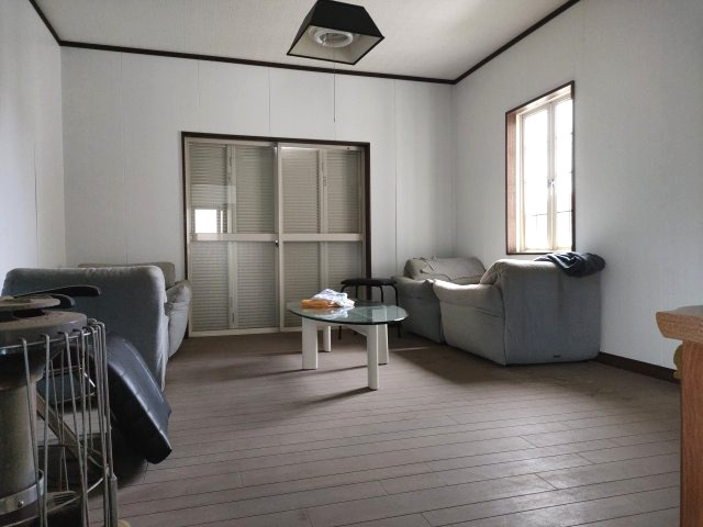 【居間・リビング】 | 九十九里町片貝　中古戸建