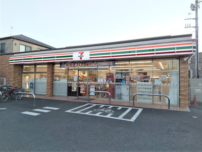 セブンイレブン 江戸川篠崎４丁目店まで400ｍ