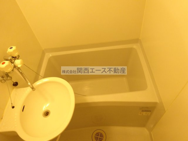 【浴室】 | レオパレスサン・ビレッジⅡ