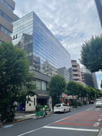 相模屋本社ビルの外観