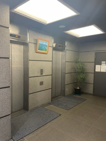 相模屋本社ビルのロビー