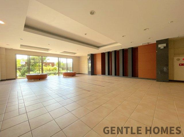 ファーネスト箱崎公園のエントランス