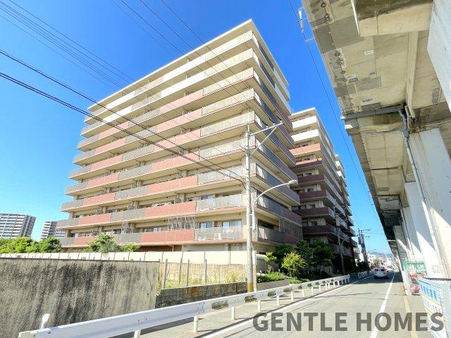 ファーネスト箱崎公園の外観