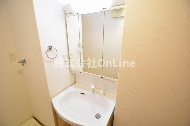 【独立洗面台】 | EAST RESIDENCE