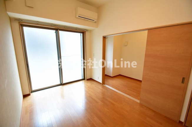 【居間・リビング】 | EAST RESIDENCE