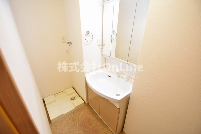 【洗面所】 | EAST RESIDENCE