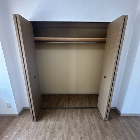 秀弐番館の収納