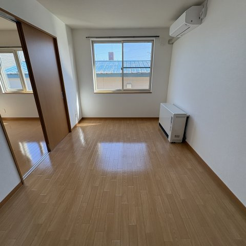 メゾンベリテの居間・リビング