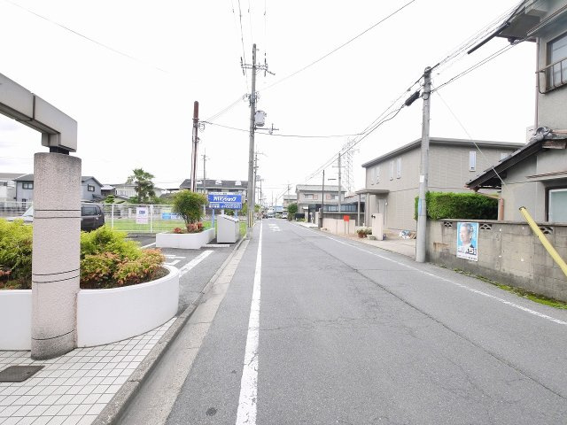 サンシャイン一番館の周辺