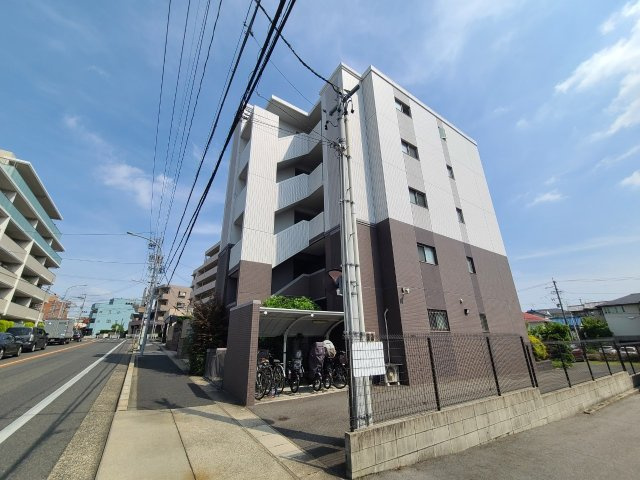 アインスベルグの外観|アインスベルグ