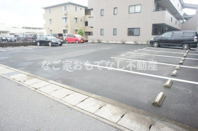 【駐車場】 | レナジア久地野