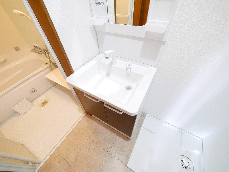 ディアコート生駒の洗面所