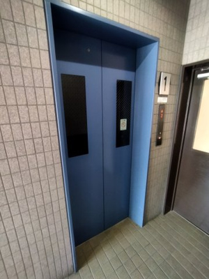 【エントランス】 | パル兵庫 | EV付き