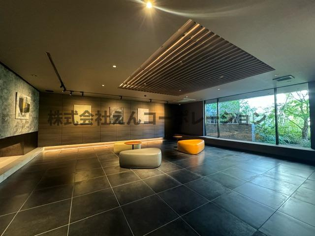 【ロビー】 | エンクレスト天神南PURE | 仲介手数料無料キャンペーン実施中です♪