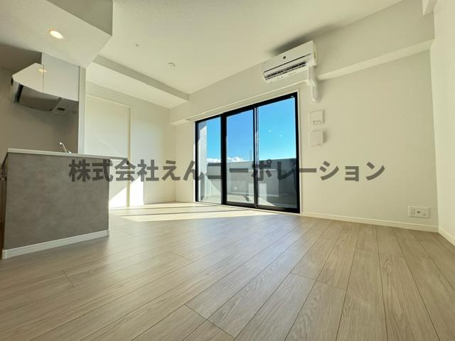 【居間・リビング】 | エンクレスト天神南PURE | 仲介手数料無料キャンペーン実施中です♪